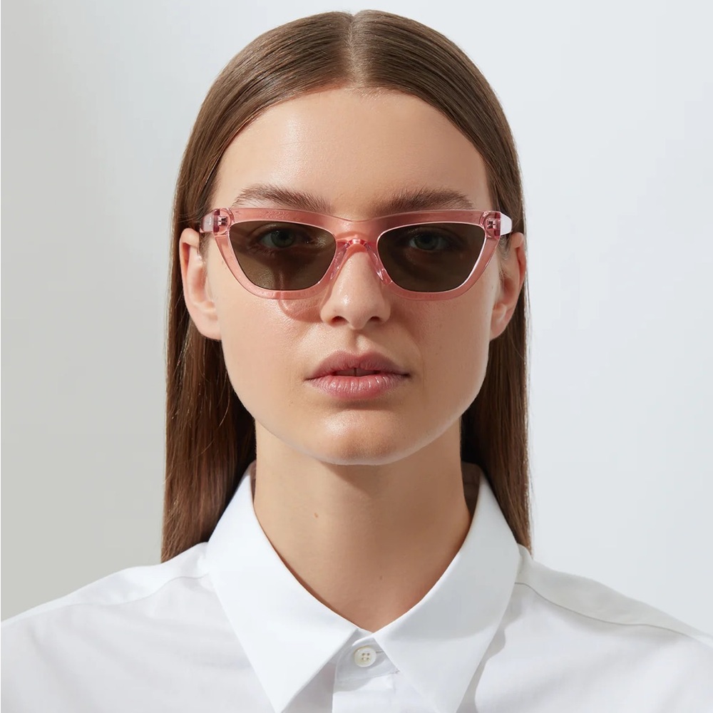 Jenny Bird “The Cateye” in Pink Glass